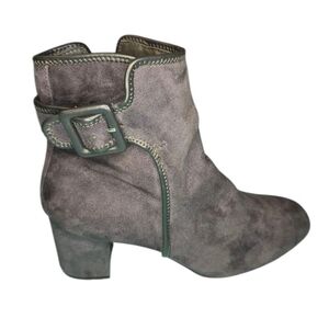 White Mountain Buckle Boot